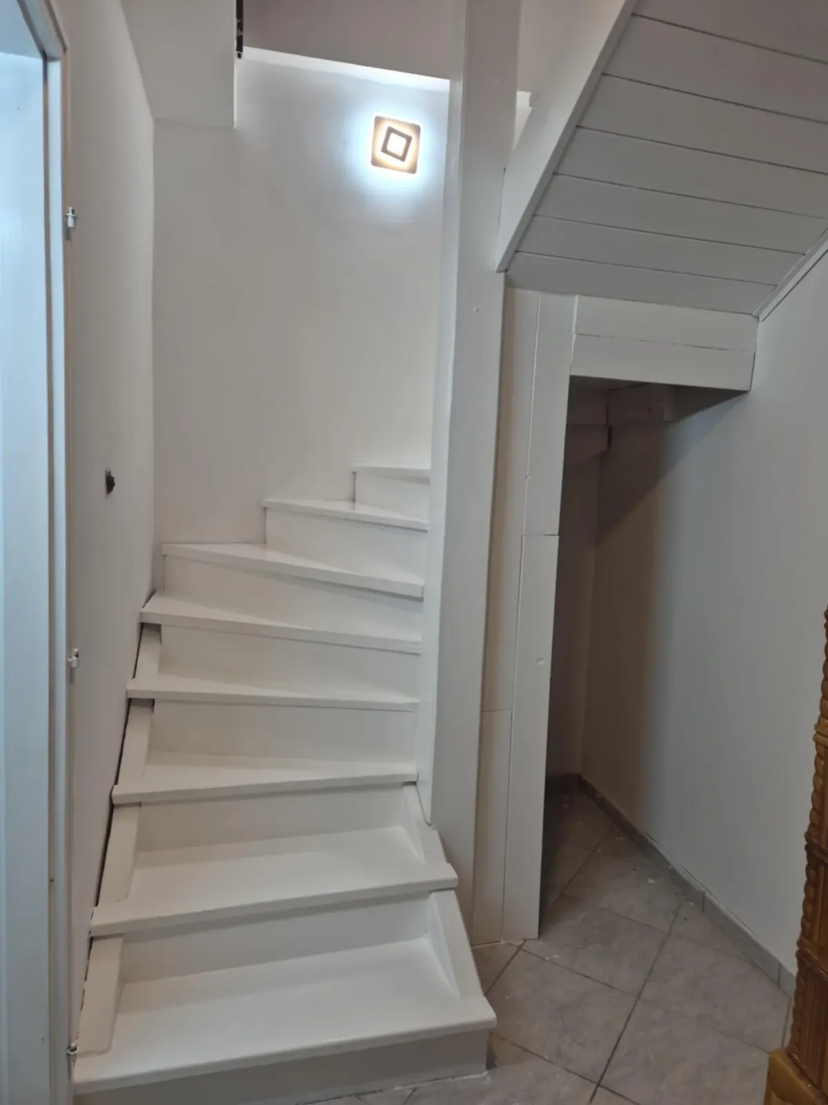 Viski István referenciamunkája