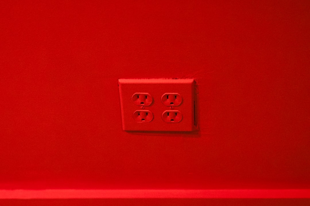Érintésvédelmi felülvizsgálat Debrecenben: mit kérhetsz, mit kapsz, mennyibe kerül 2026-ban?